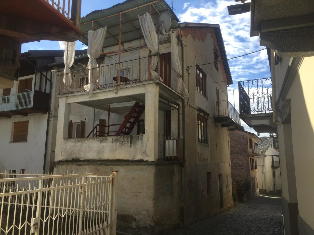 Vendita Pentavani, Rueglio foto