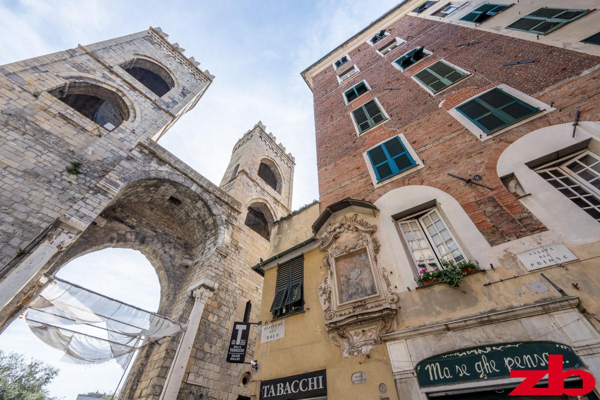 Vendita Quadrivani, Genova foto