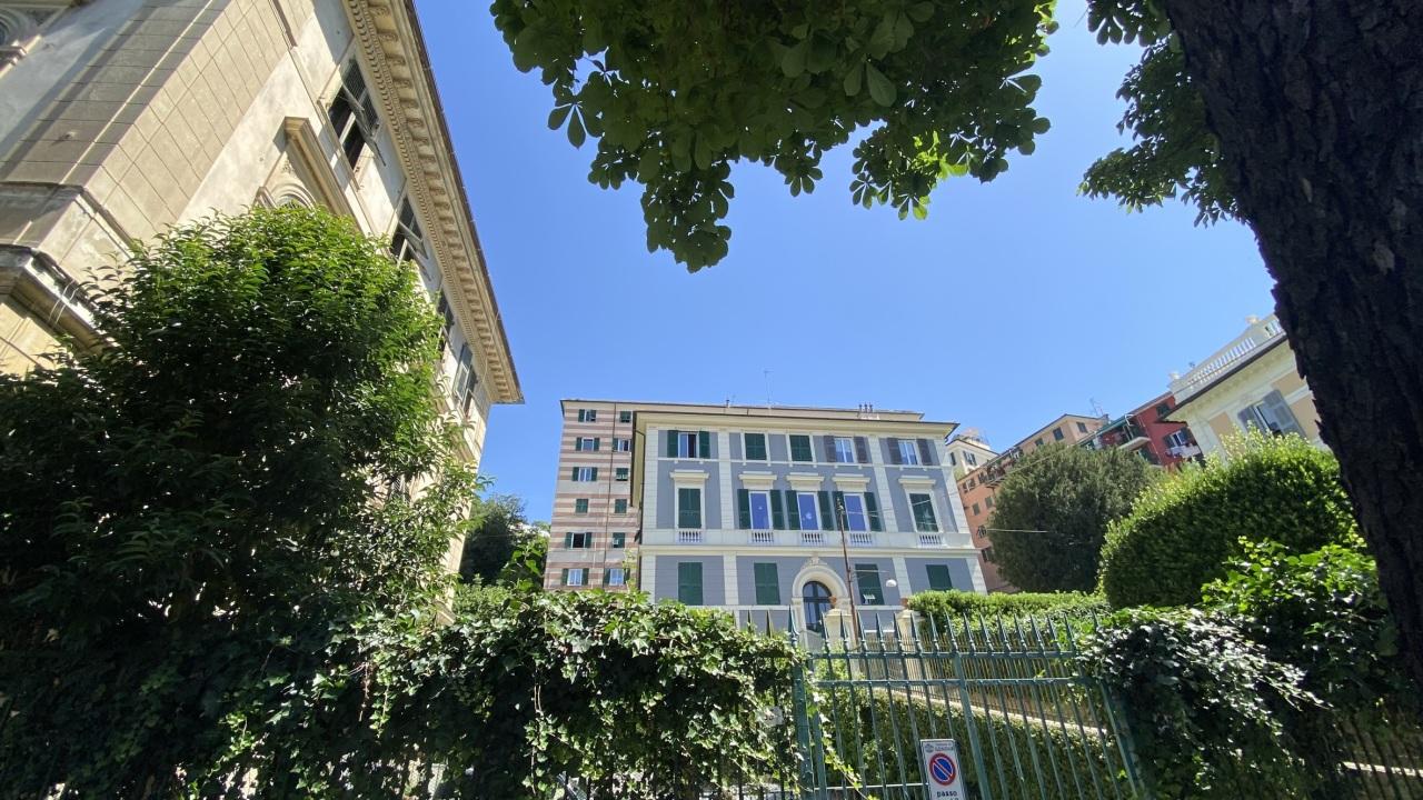 Vendita Multivani, Genova foto
