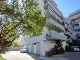 Sale Four rooms Sale Four rooms