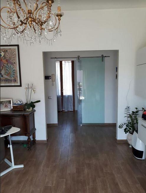 Vendita Quadrivani, Carrara foto