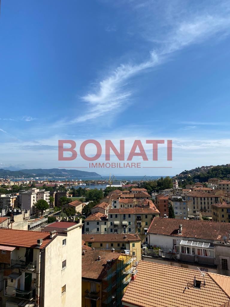 Vendita Esavani, La Spezia foto