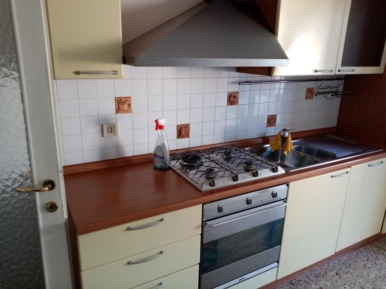 Vendita Quadrivani, Terni foto