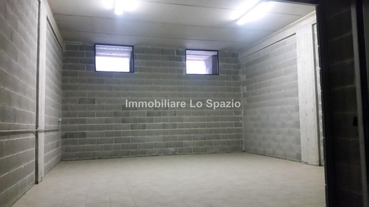 Vendita Monovano, Andora foto