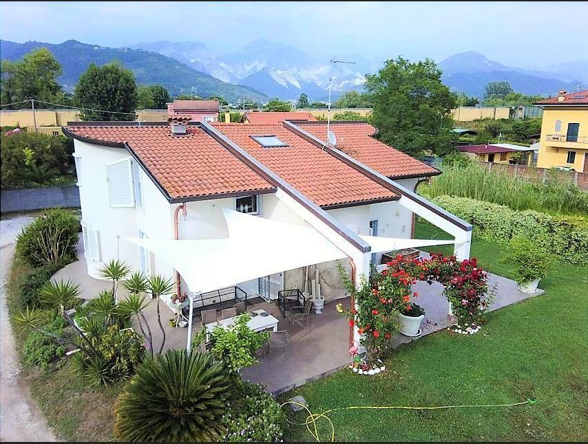 Vendita Eptavani, Carrara foto