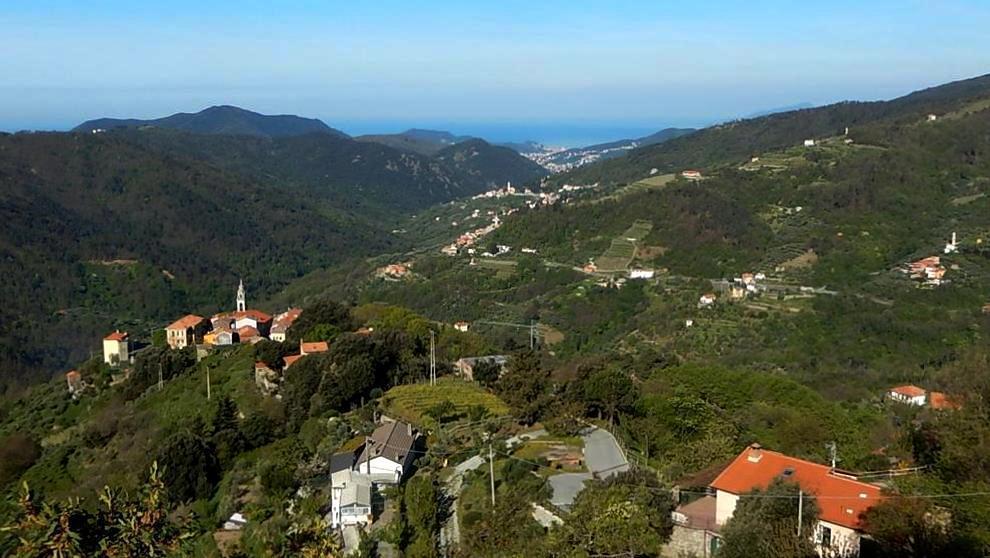 Vendita Monovano, Castiglione Chiavarese foto
