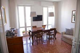 Vendita Esavani, Viareggio Vendita Esavani, Viareggio