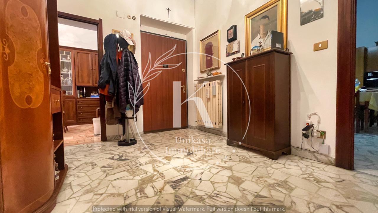 Vendita Esavani, Savona foto