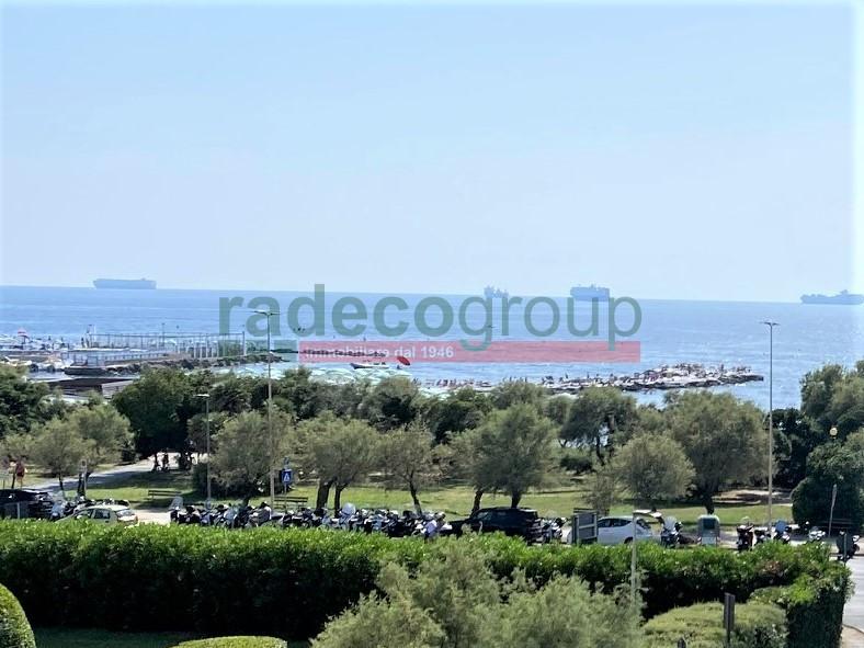 Vendita Esavani, Livorno foto