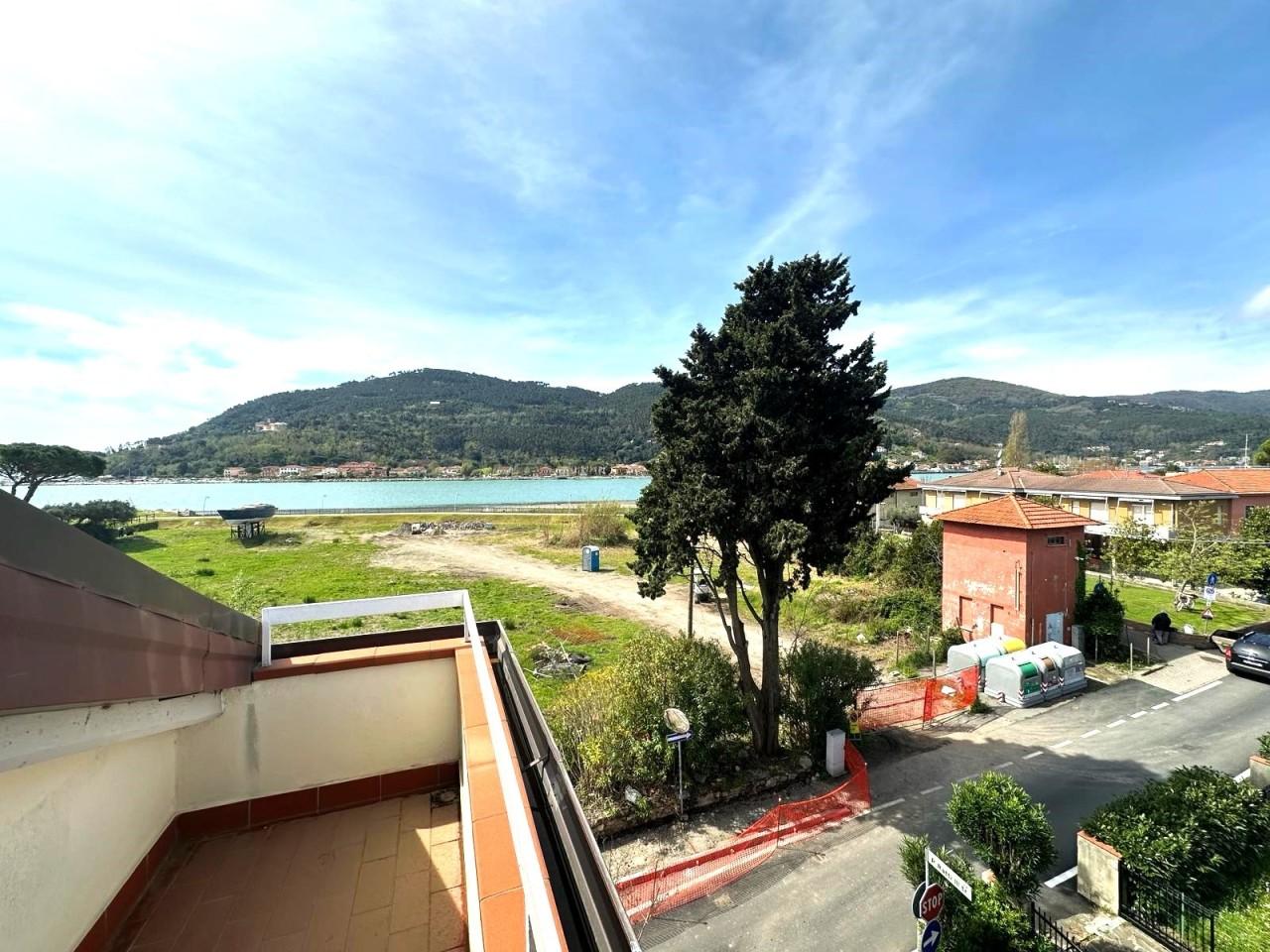 Vendita Quadrivani, Ameglia foto