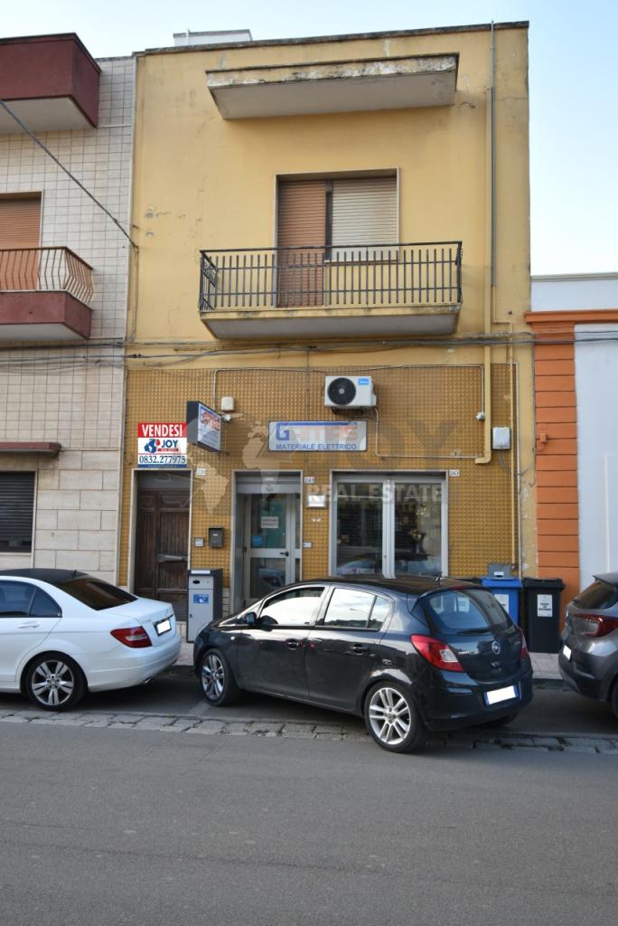 trivano in vendita a Copertino