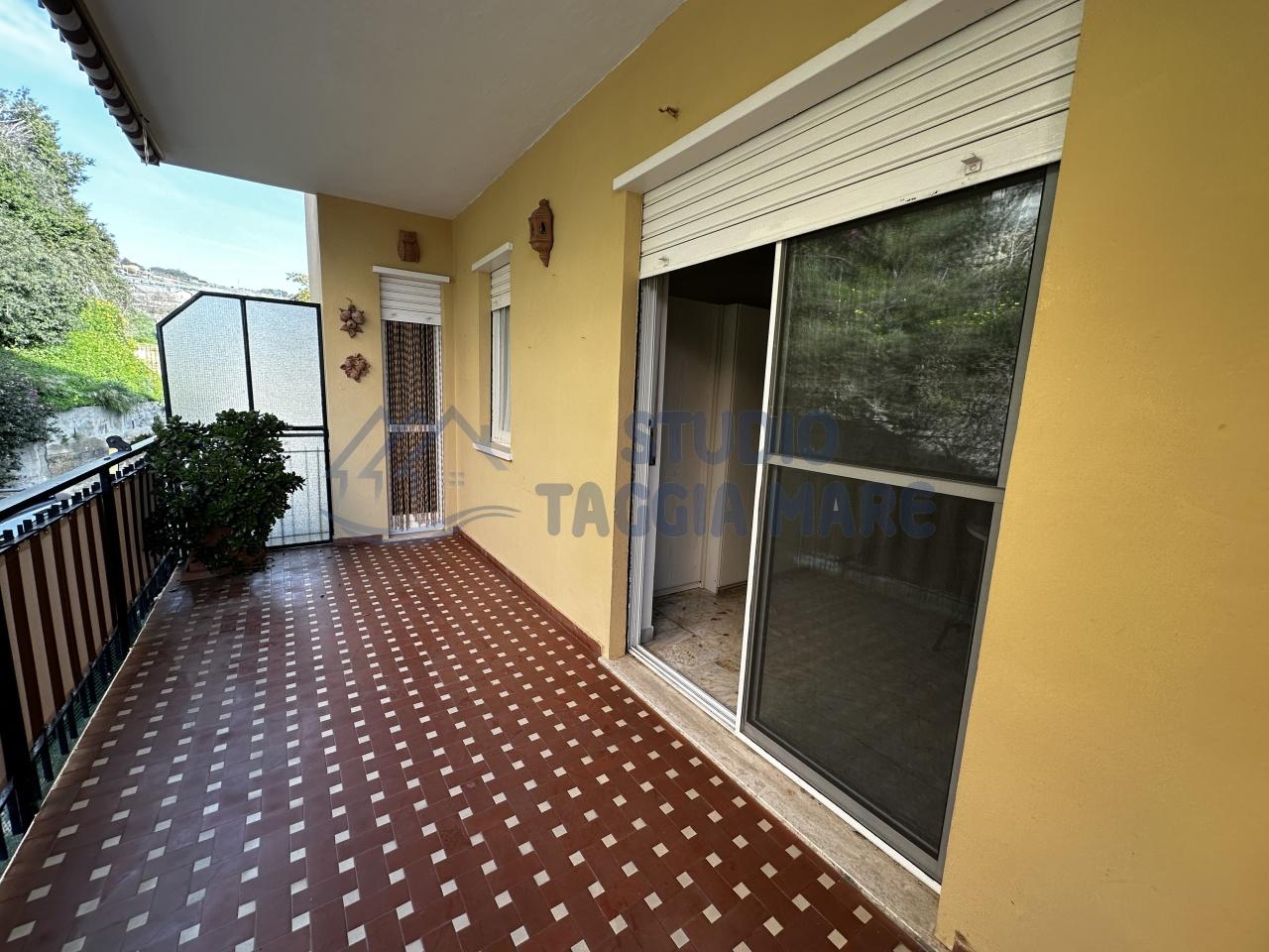 Vendita Trivani, Riva Ligure foto