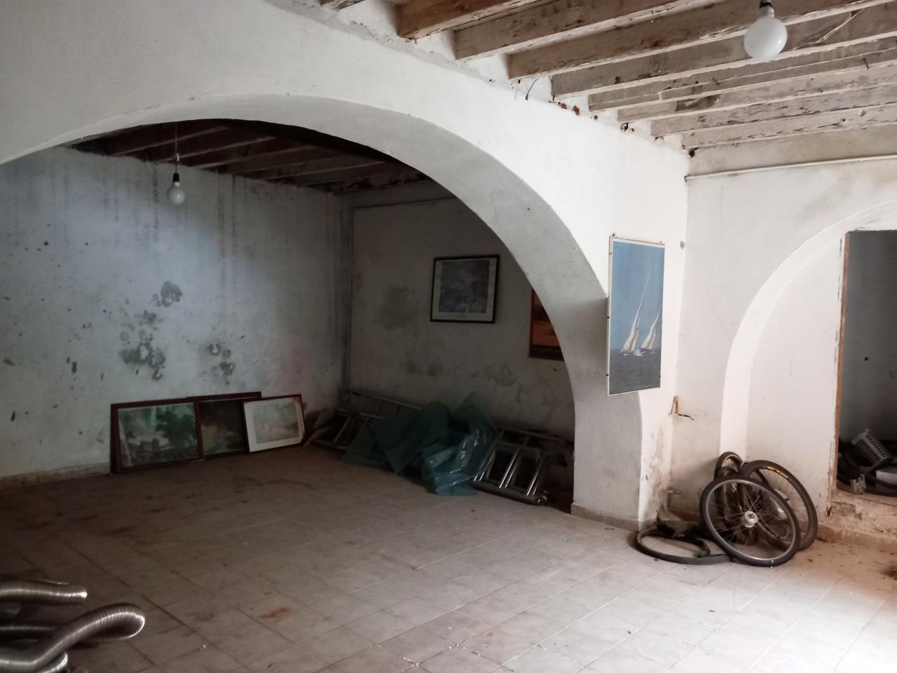 Vendita Bivani, La Spezia foto