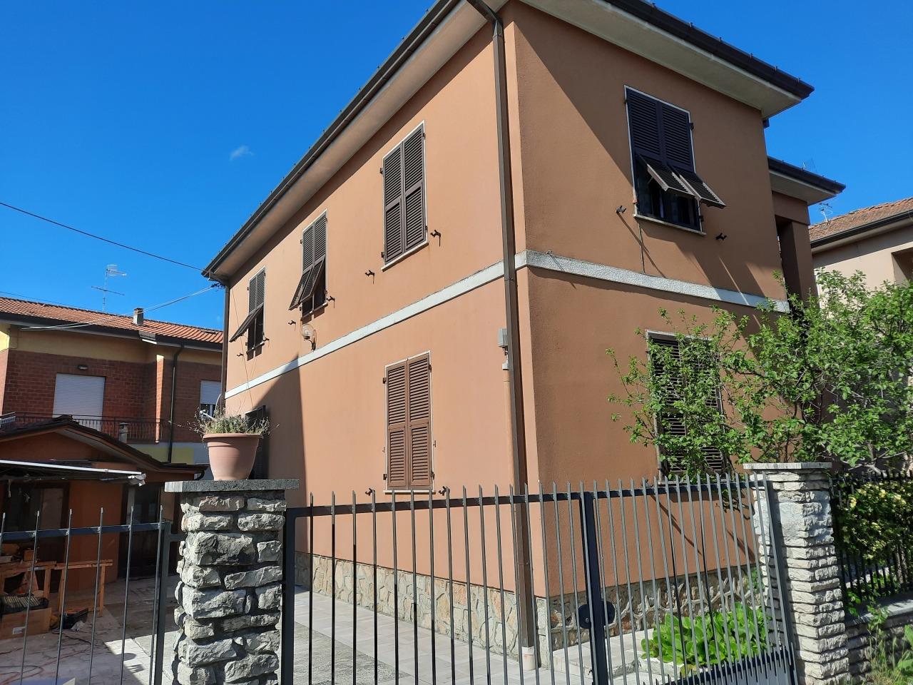 Vendita Multivani, Sarzana foto