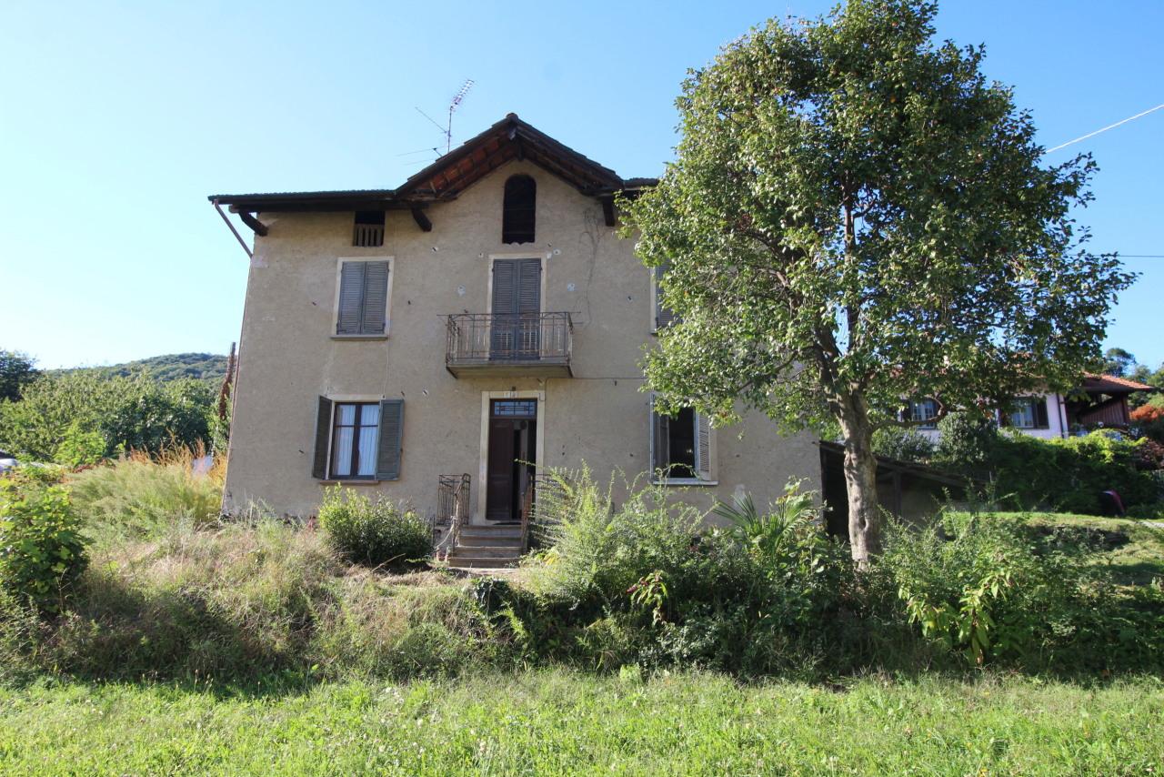 Vendita Pentavani, Nebbiuno foto