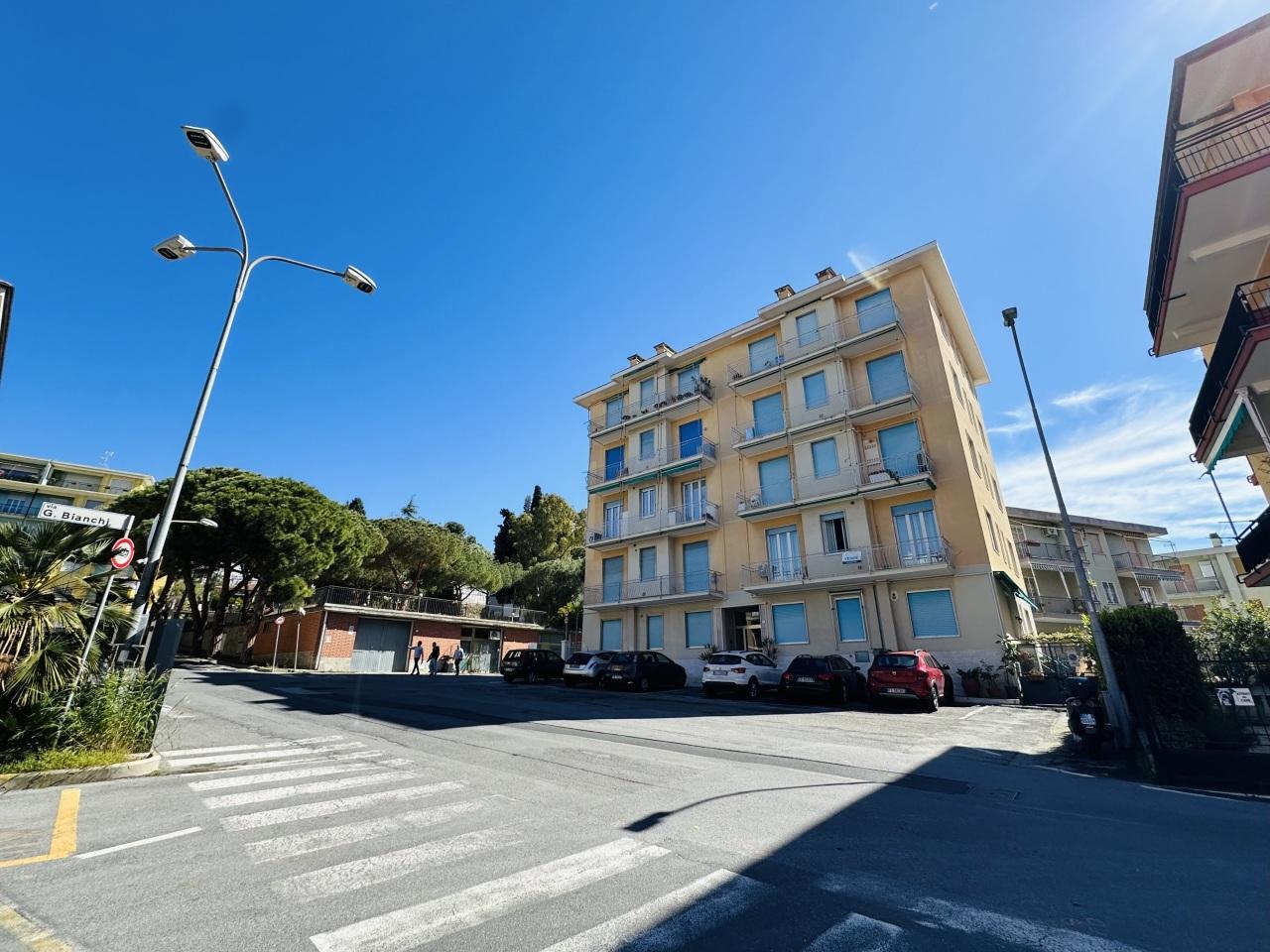 Vendita Bivani, Cervo foto