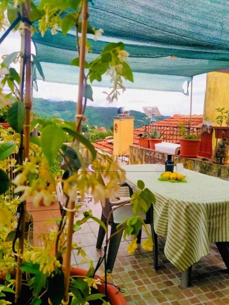 Vendita Quadrivani, Santo Stefano di Magra foto