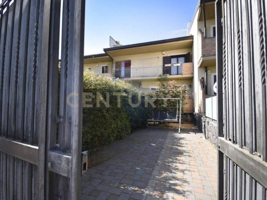 Vendita Quadrivani, San Giovanni la Punta foto
