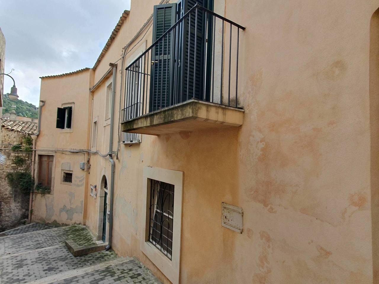 Vendita Multivani, Modica foto