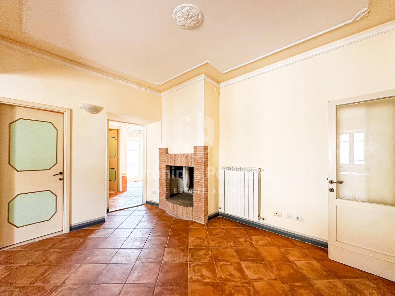 Vendita Pentavani, Todi foto