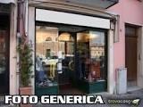 Vendita Capannone , Calci foto