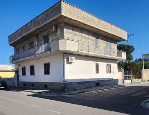 Vendita Pentavani, Cardito Vendita Pentavani, Cardito