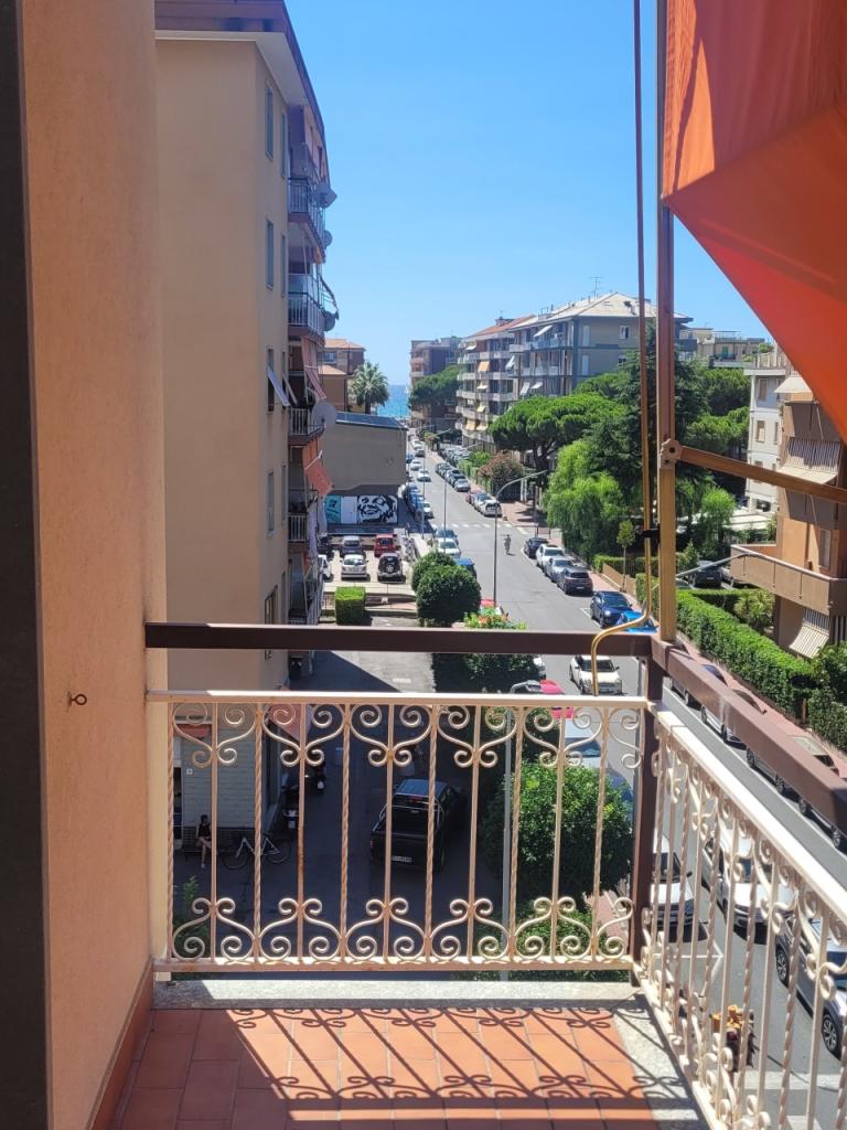 Vendita Quadrivani, Andora foto