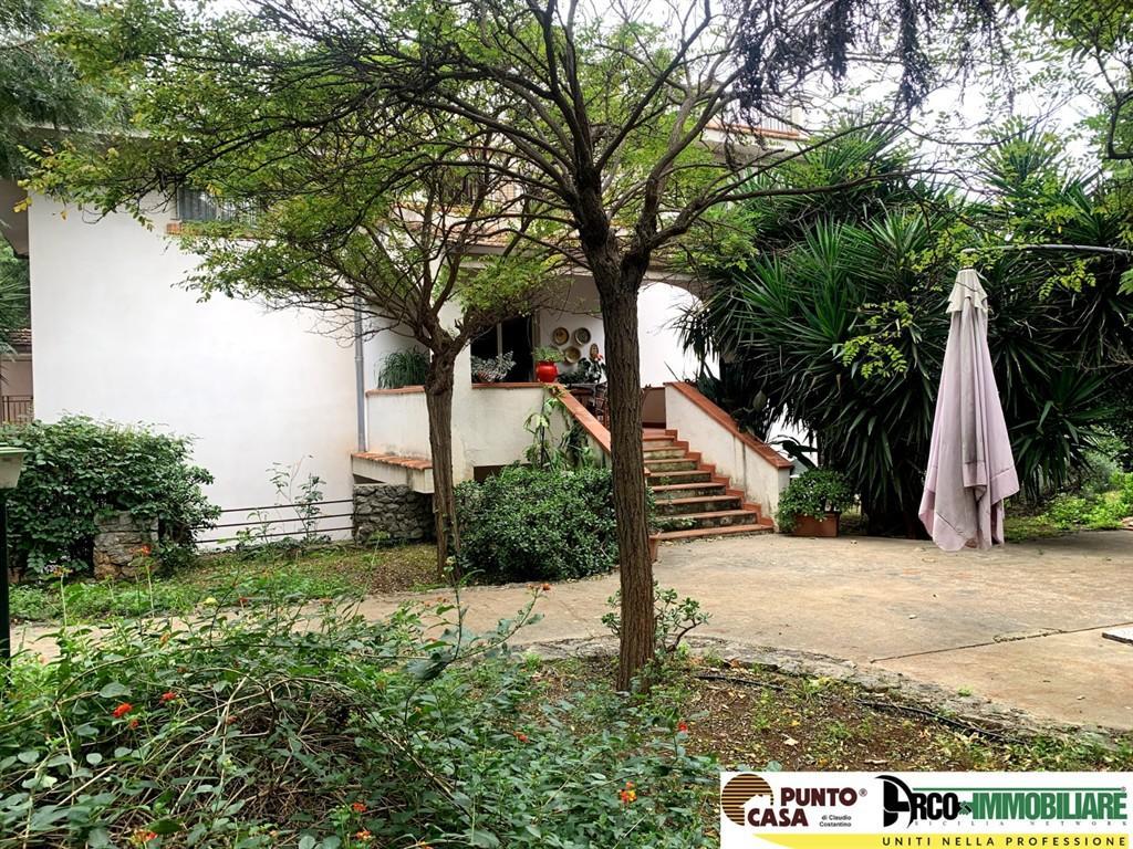 Vendita Villa trifamiliare, Palermo foto