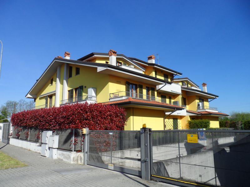 Vendita Appartamento, Brembate foto