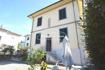 Vendita Villa, Lucca Vendita Villa, Lucca