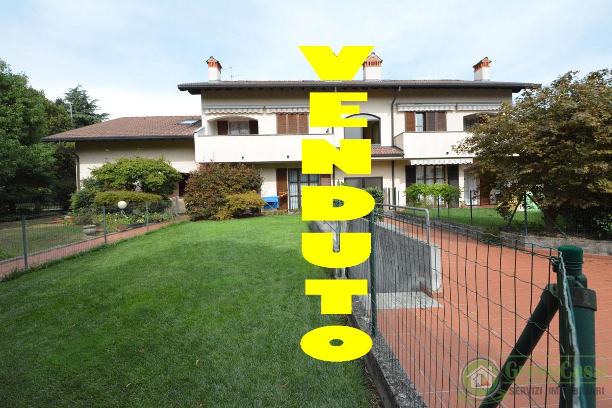 Sale Appartamento, Cavenago di Brianza foto