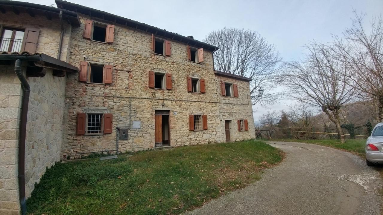 Vendita Multivani, Zocca foto