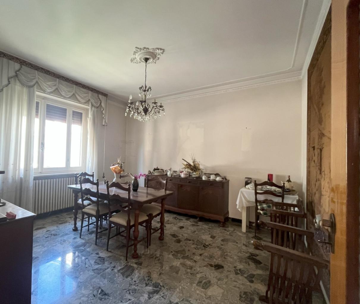 Vendita Pentavani, Jesi foto