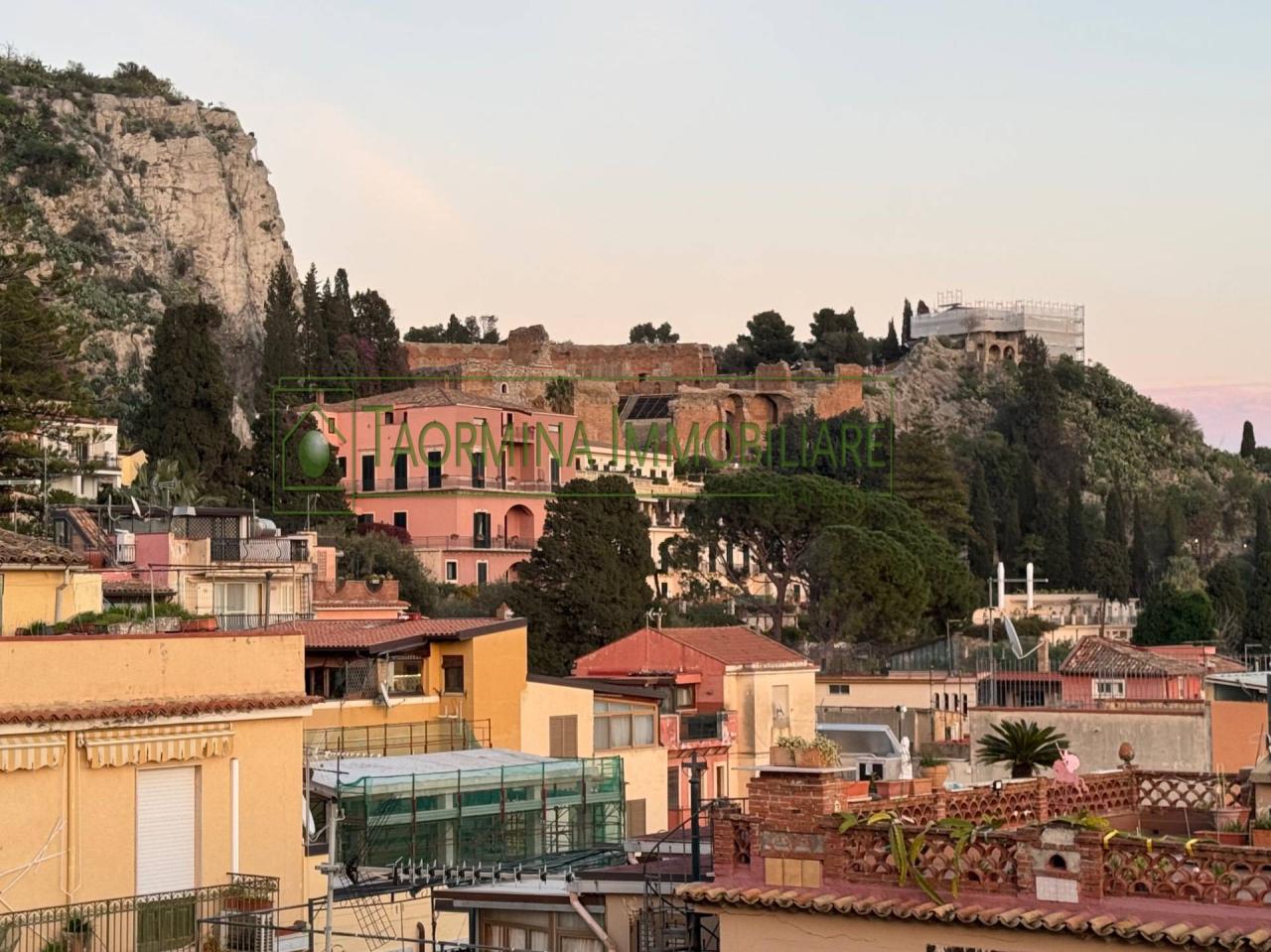 Vendita Appartamento, Taormina foto