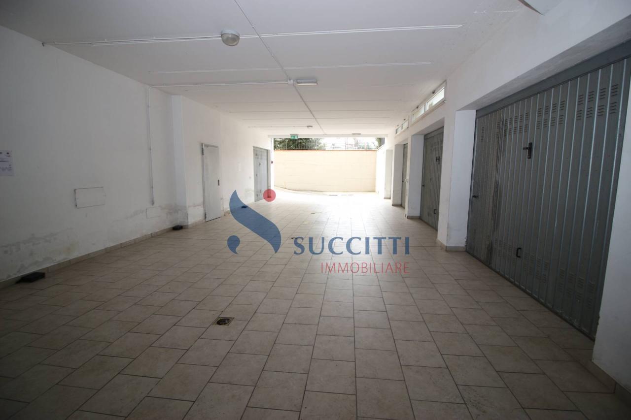 Vendita Appartamento, Alba Adriatica foto