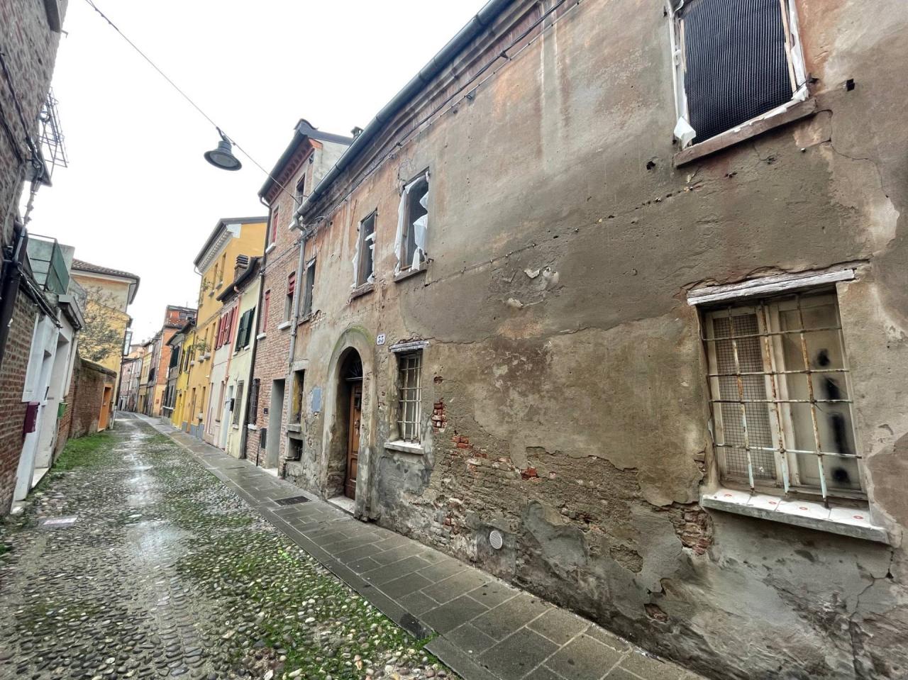 Vendita Casa indipendente, Ferrara foto