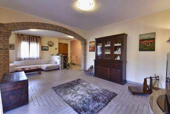Vendita Casa Indipendente, Limbiate Vendita Casa Indipendente, Limbiate