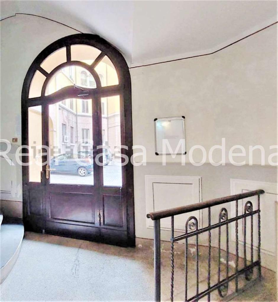 Vendita vendita, Modena foto