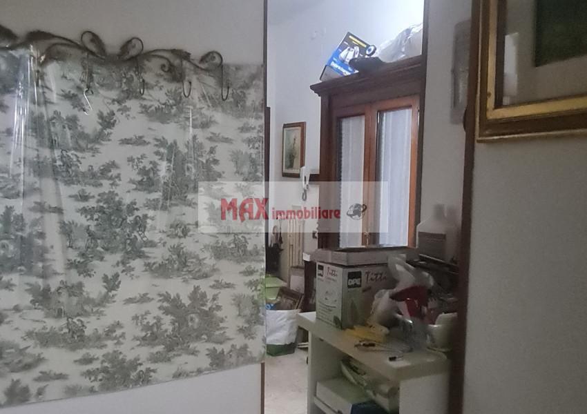 Vendita Trivani, Pesaro foto