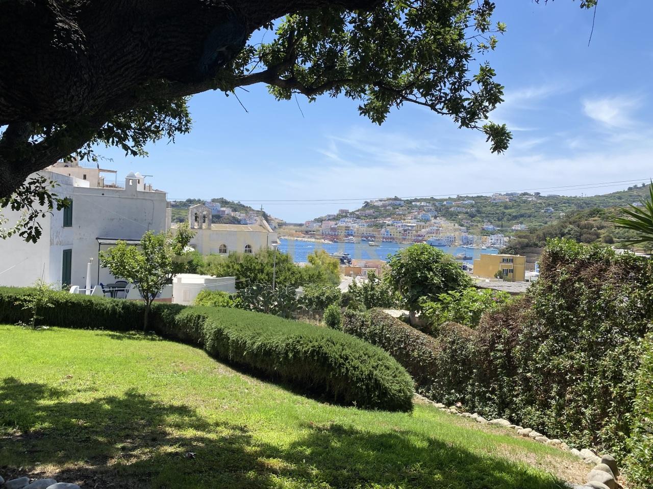 Vendita Ville, Ponza foto