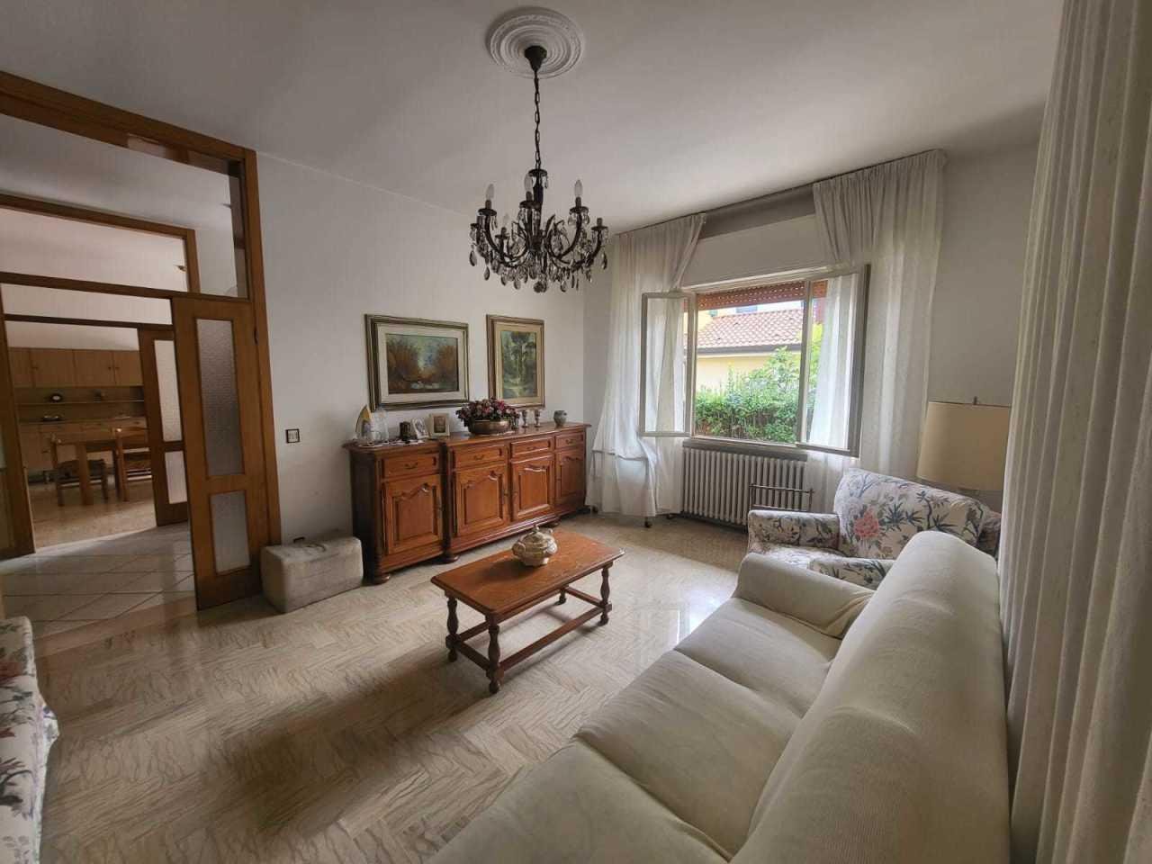 Vendita Eptavani, Bellaria-Igea Marina foto