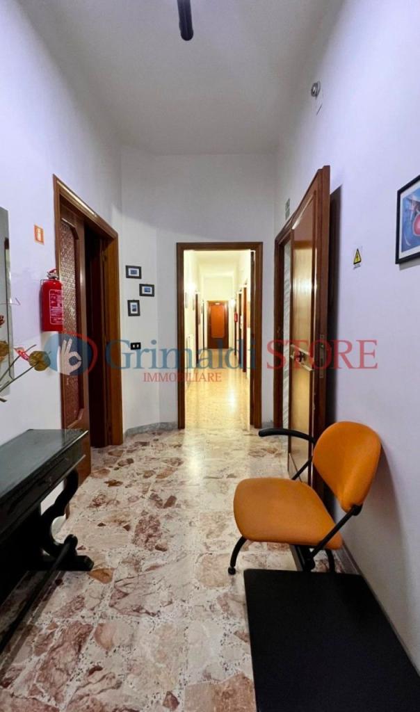 Vendita Palazzo , Cavallino foto