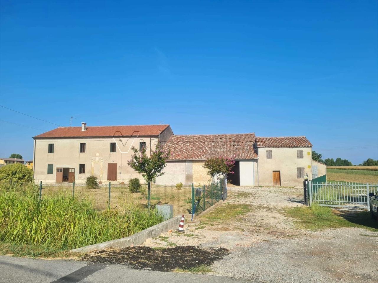 Vendita Eptavani, Asigliano Veneto foto