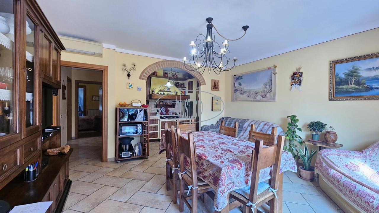 Vendita Quadrivani, Castelfranco Piandisco foto
