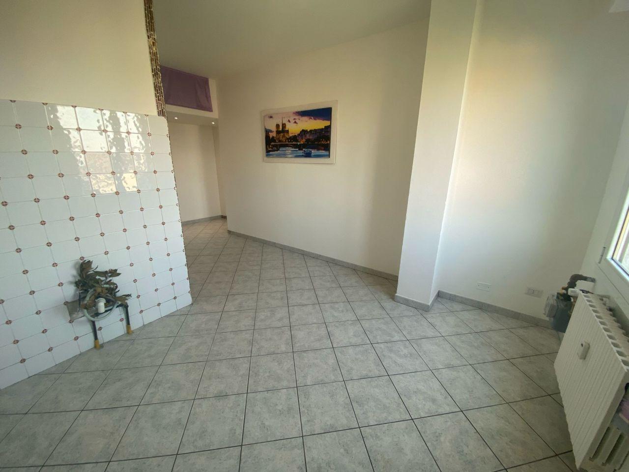 Vendita Bivani, Baranzate foto