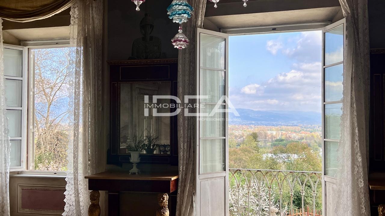 Vendita Multivani, Lucca foto