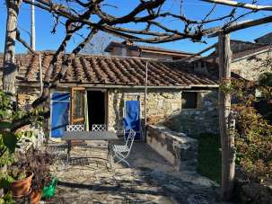 Vendita Bivani, Casola in Lunigiana Vendita Bivani, Casola in Lunigiana