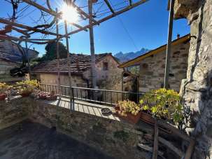 Vendita Multivani, Casola in Lunigiana Vendita Multivani, Casola in Lunigiana