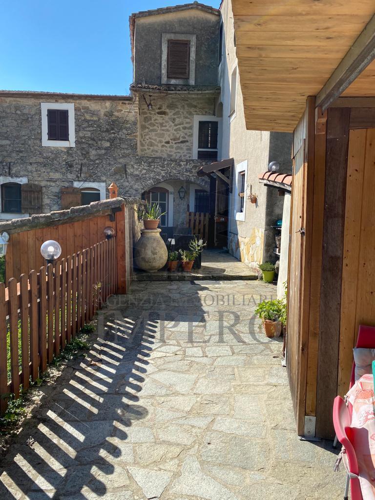 Vendita Quadrivani, Ventimiglia foto