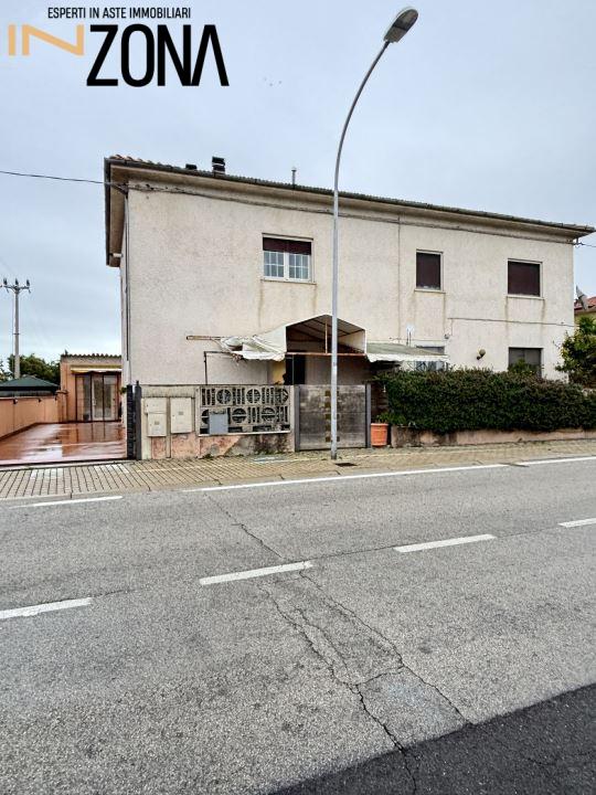 Vendita Quadrivani, Citta Sant'Angelo foto